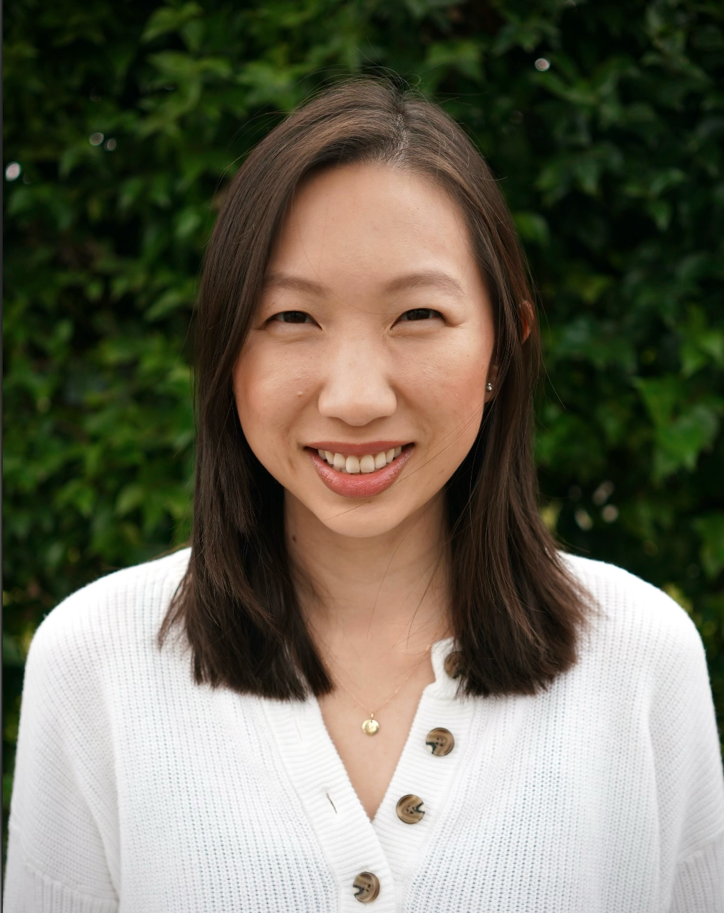Dr. Anna Huang